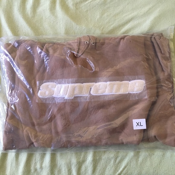 Supreme Chenille Hoodie - Picture 3 of 3